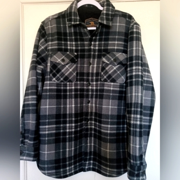 Freedom Foundry Sherpa Lined Fleece Black and Gray Plaid Flannel Shirt - Picture 1 of 7